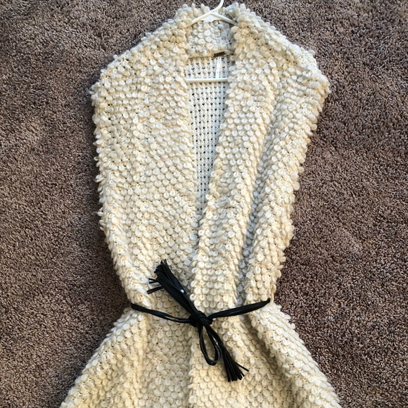 Like-New Free People Cream Vest - Picture 1 of 1